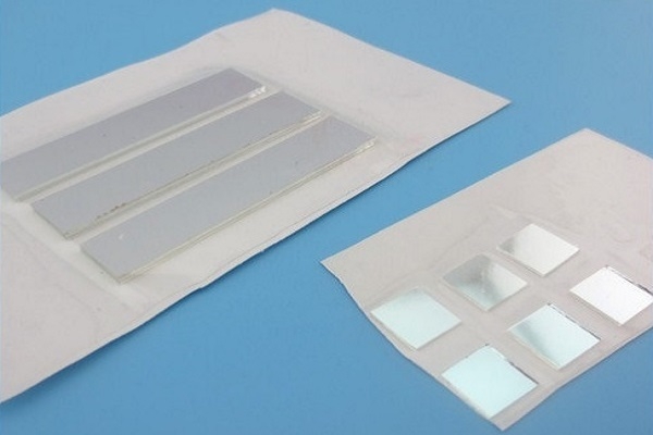 定制200-400nm高透紫外帶通濾光片透過率大于96%